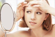 Прыщи на лбу и бровях: причины появления и лечение